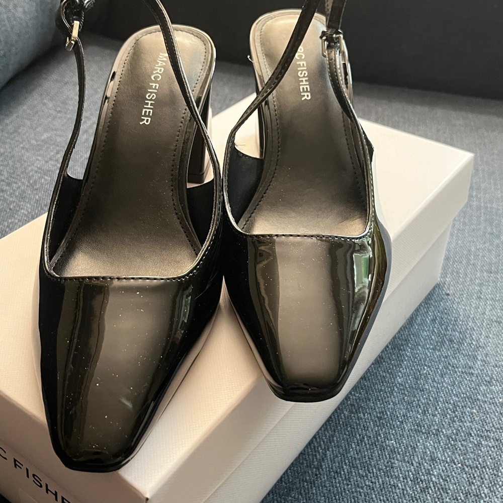 Marc Fisher Black Patent Leather Sling back Size 8M